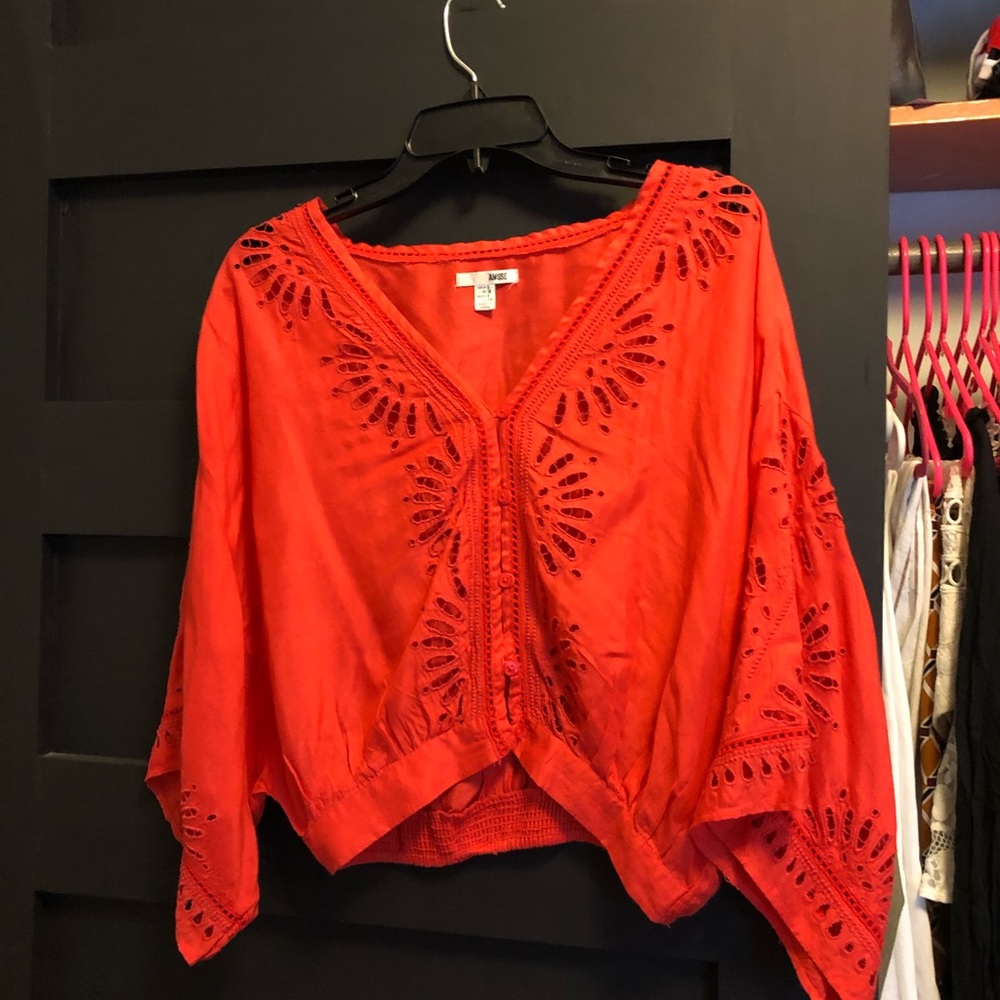 Red top - Picture 2 of 3